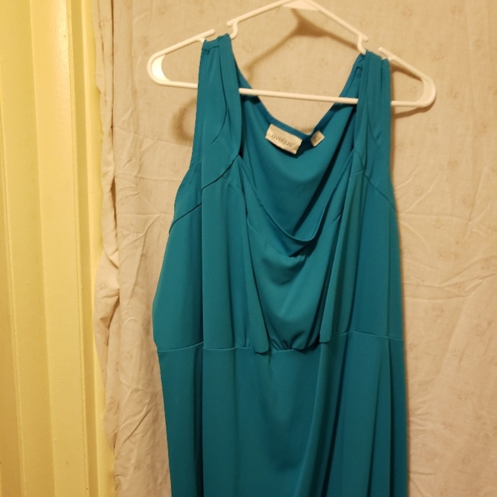 Plus Size Turquoise Sleeveless Blouse